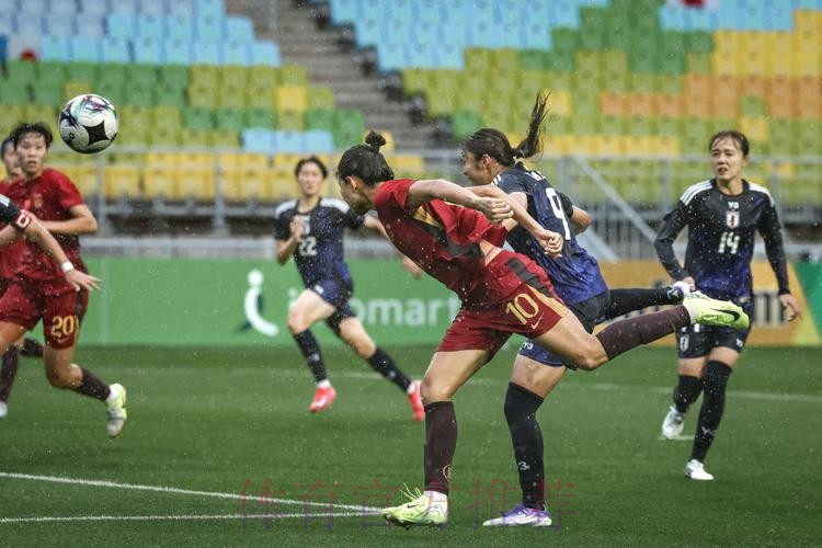 东亚杯 | 中国女足0比0日本女足 1胜2平获得亚军